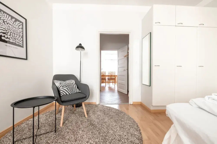 2ndhomes Bright and Cozy Studio