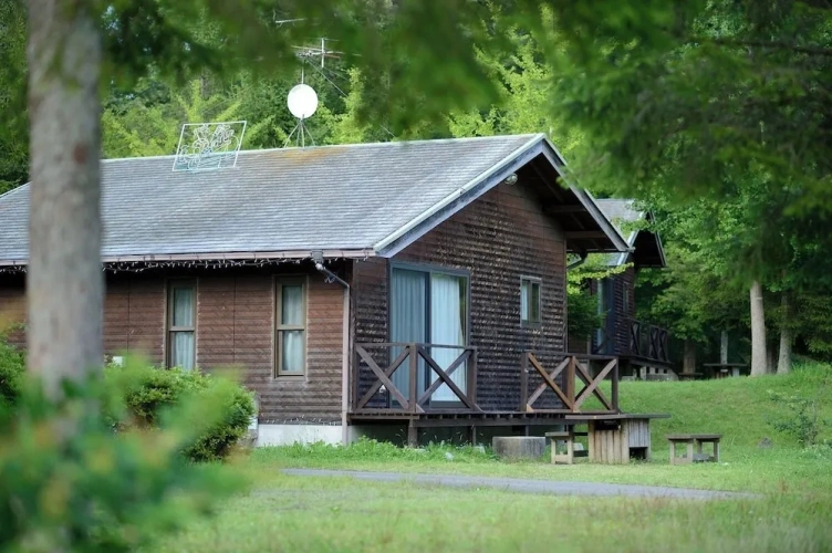 Double Cottage