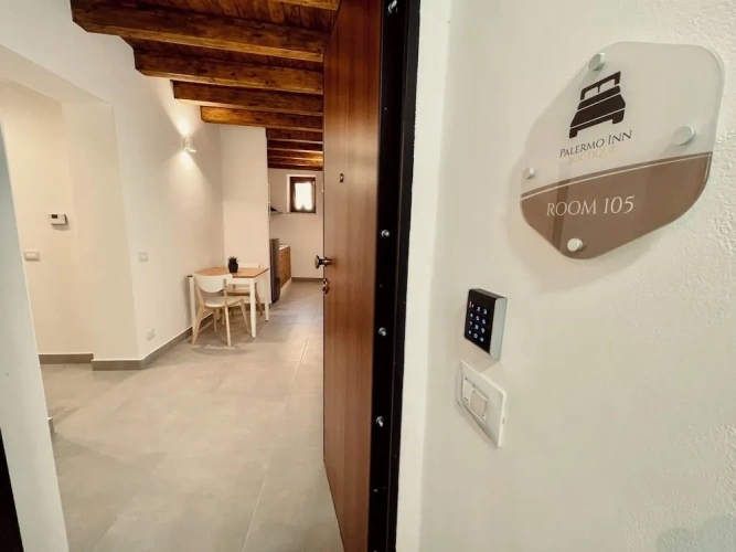 Grand room