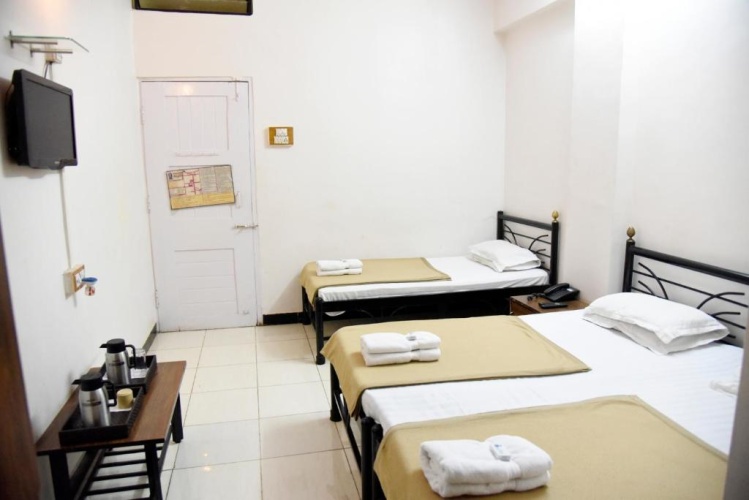 Economy Quadruple room