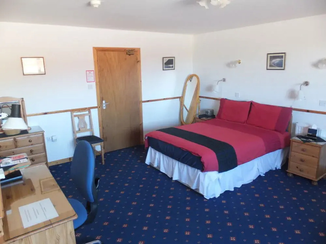 Houton Bay Lodge