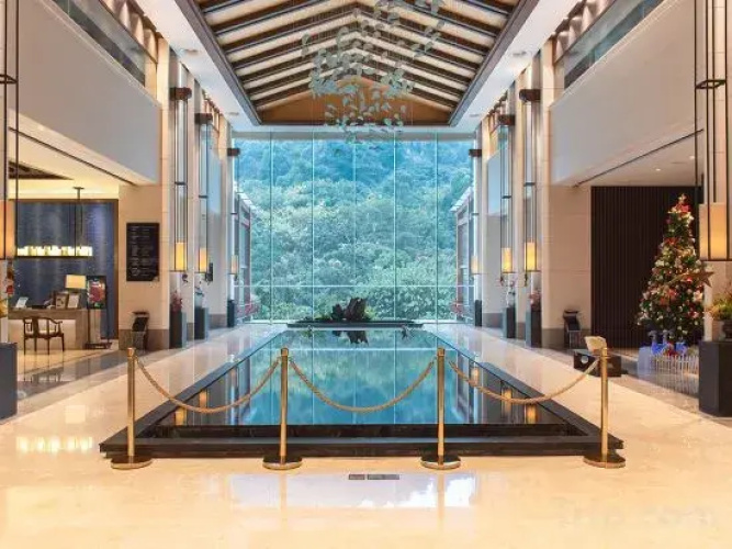 Hongzhushan Hotels & Resorts Chanyi Shanju