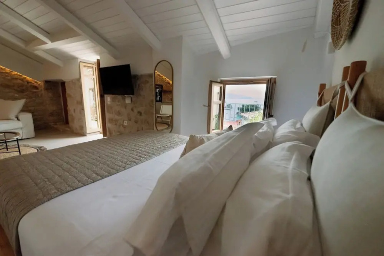 Oceanis Suites Living Parga