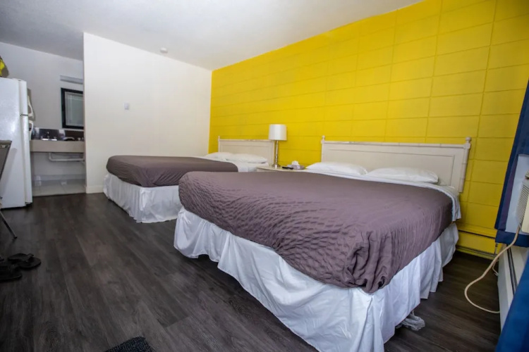 Camrose Motel