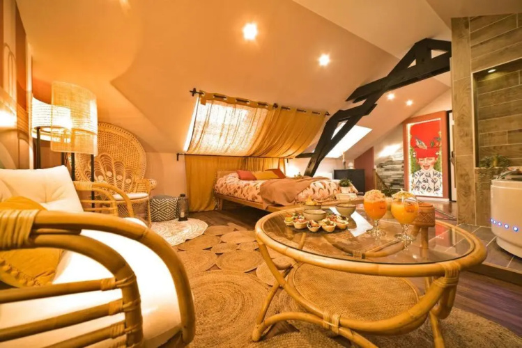 Mexican room