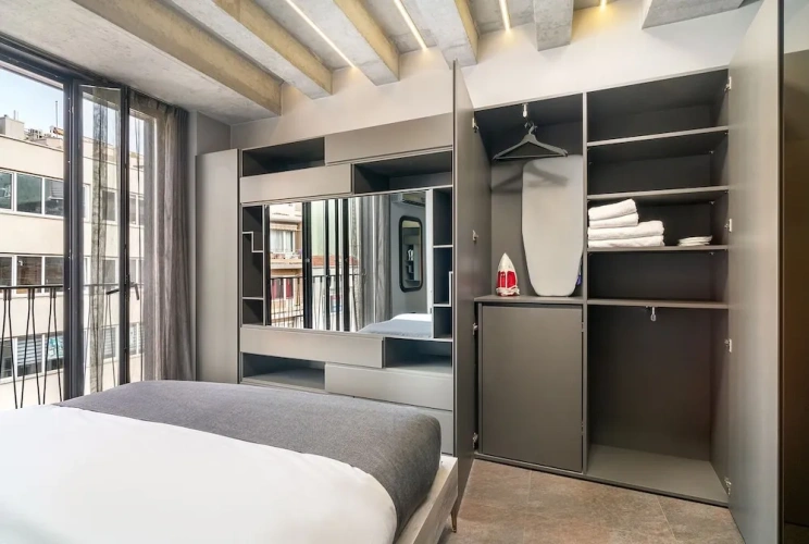 RA Apartments