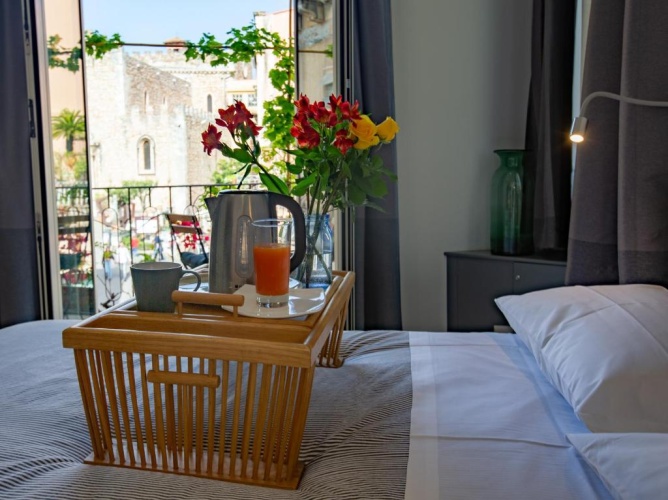 Deluxe Apartment