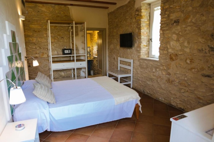 Standard Double room with view