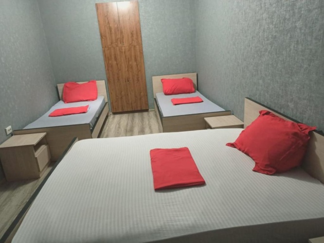 Economy Triple room