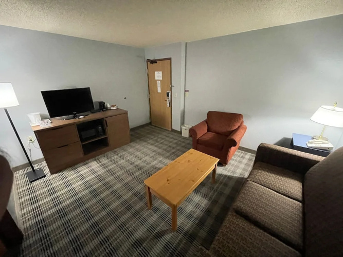 Americinn Sayre