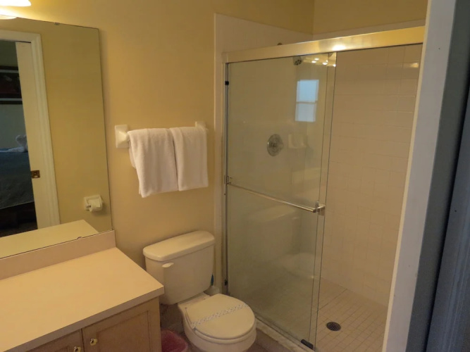 Windsor Palms Condos by SVV