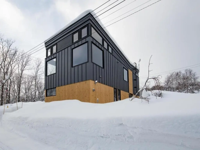 3 Bedrooms Chalet