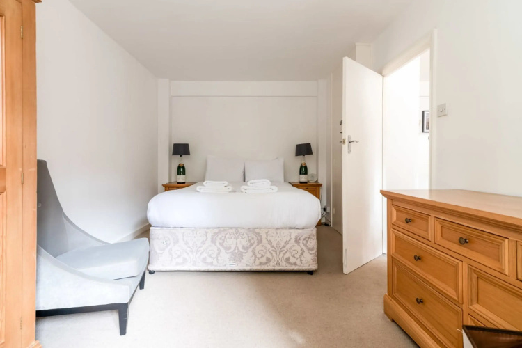 Gorgeous Putney Flat