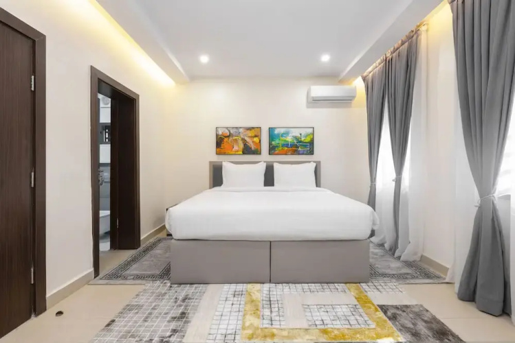 AIN Apartments