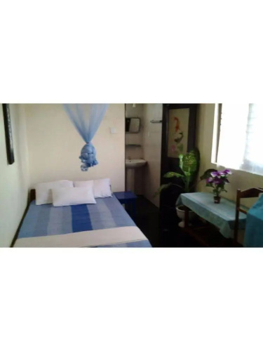 Hotel Happy Tuna