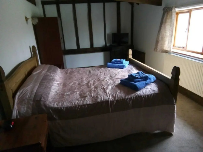 Acorns Barn