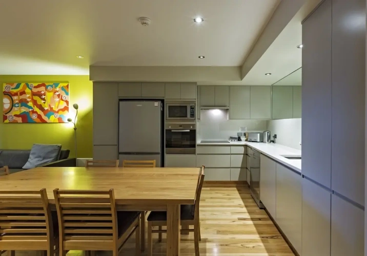 2 Bedrooms Luxury Sextuple Apartment