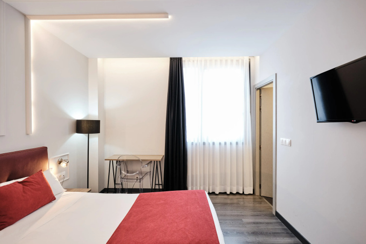 Lux Santiago Hotel