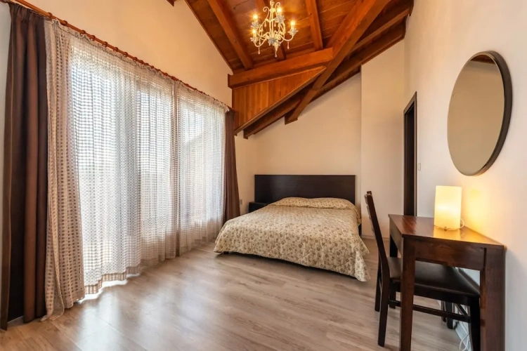 3 Bedrooms Villa