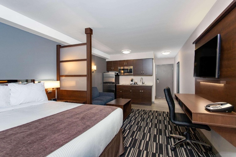 Double Suite