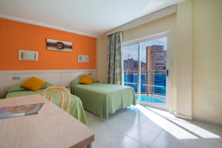 Twin room