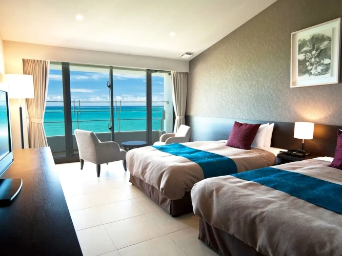 Standard Twin room with balcony and with ocean view