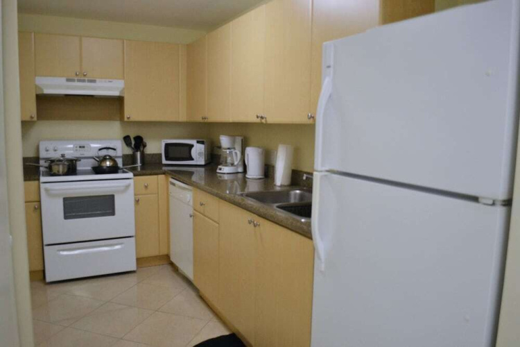 Apartments At Shamrock Gables