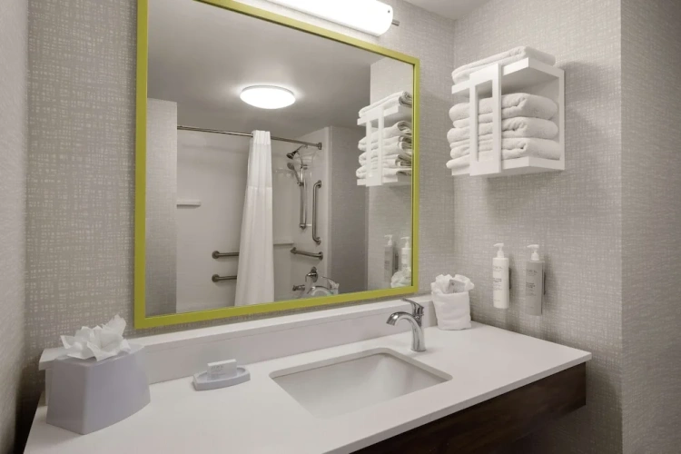 Quadruple Suite