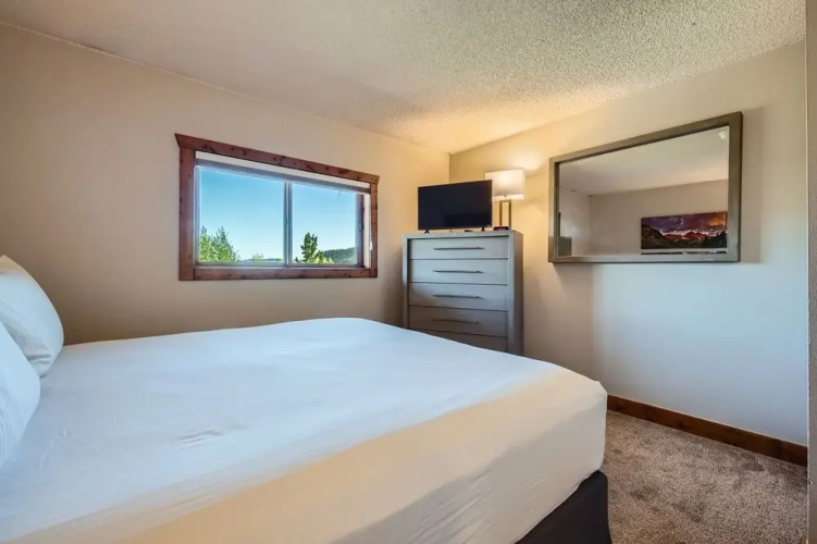 Sawmill 307 2 Bedroom Condo