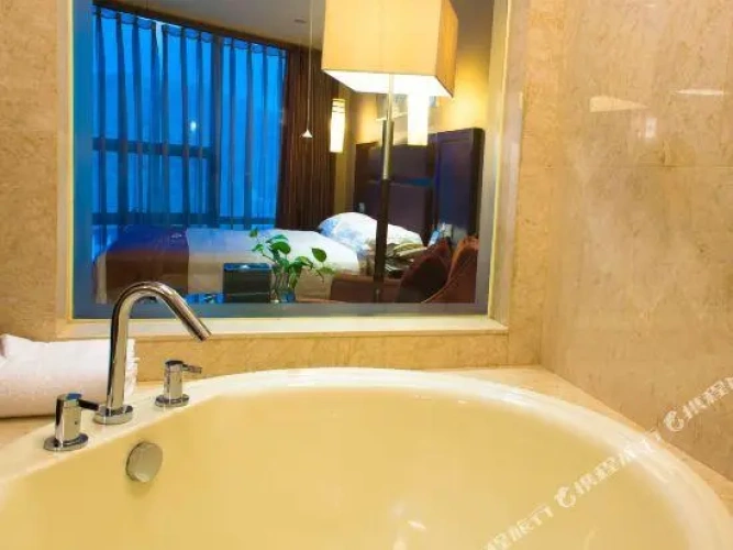 Business Double Suite