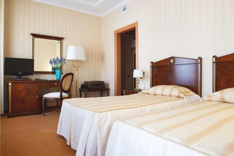 Podol Plaza HotelOver view