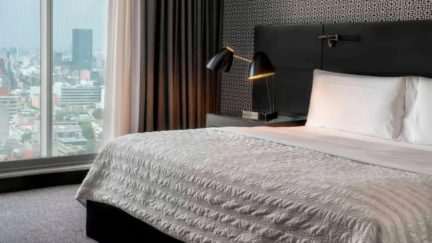 1 Bedroom Superior Double Suite