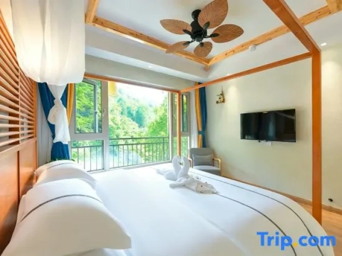 2 Bedrooms Family Suite