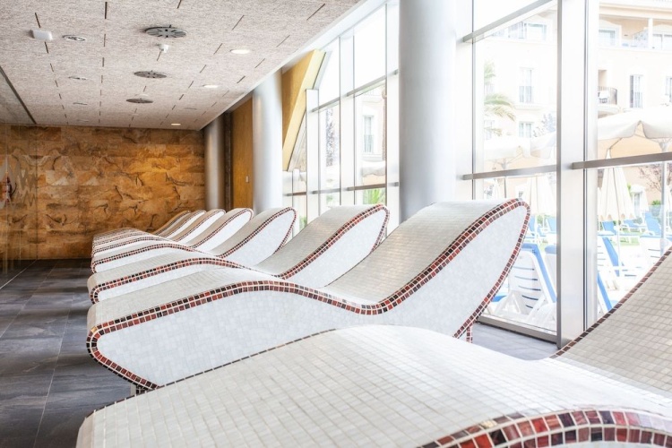 Grupotel Playa de Palma Suites & Spa photo 8