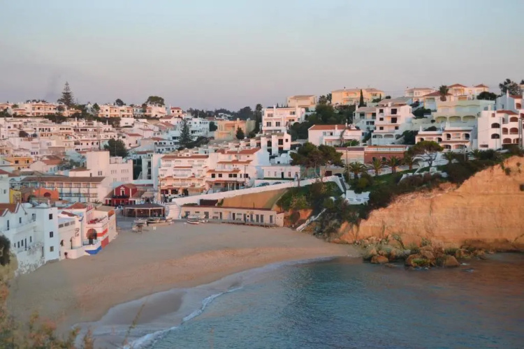 Apartamento T1 Centro de Carvoeiro