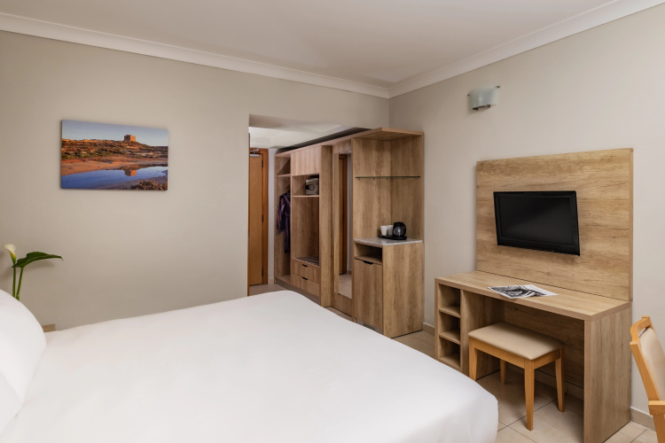 Qawra Palace Hotel photo 10