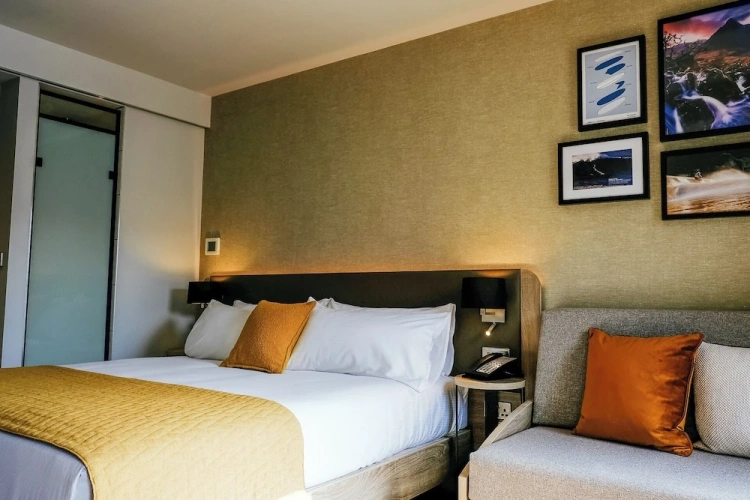 Standard Double room with view