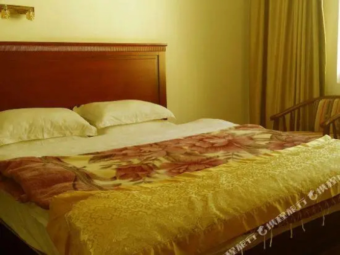 Yuanming Business Hostel