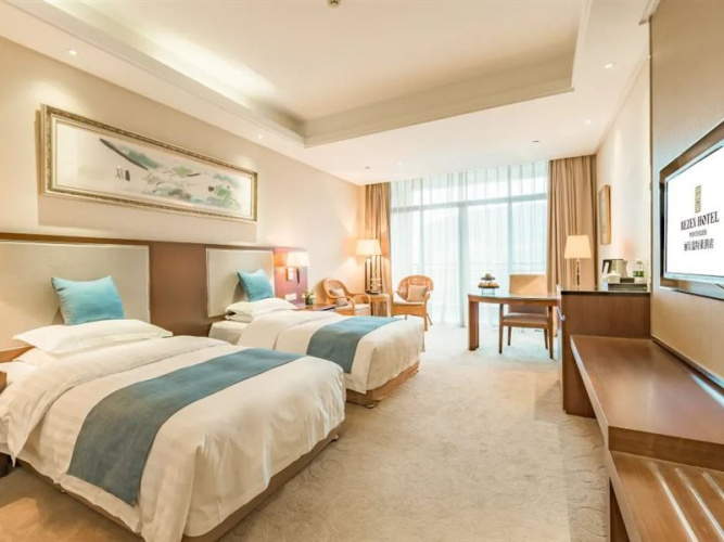Winterless Cloud Dwelling&Rippling Court Hotel Wuxi