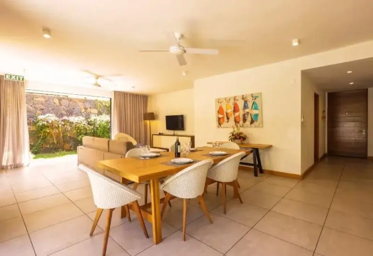 2 Bedrooms Quadruple Villa with balcony