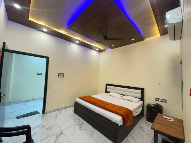 Shree Radhe palace