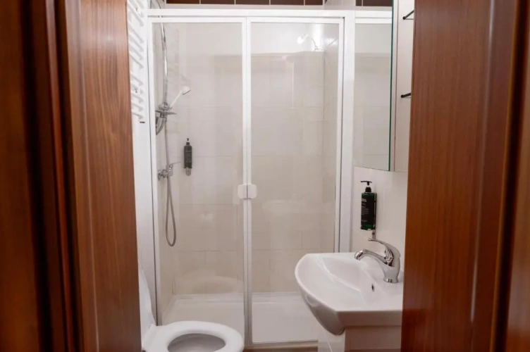 Standard Triple room with balcony