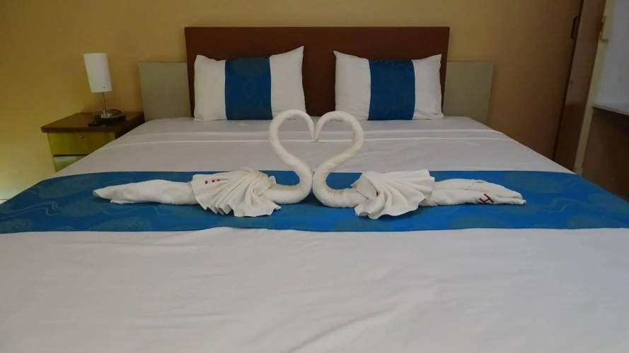 Hypertek Hotel