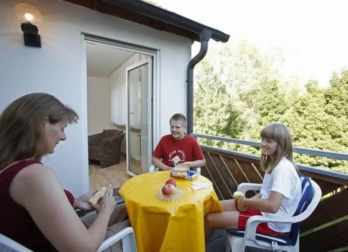 1 Bedroom Apartment with balcony and with garden view