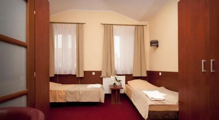 Amber Hotel