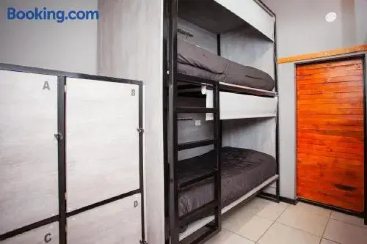 El Refugio Lodge Hostel