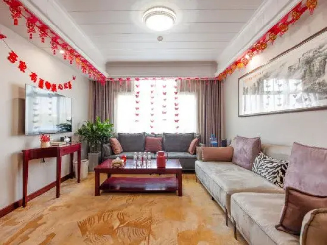 Panshi Hotel