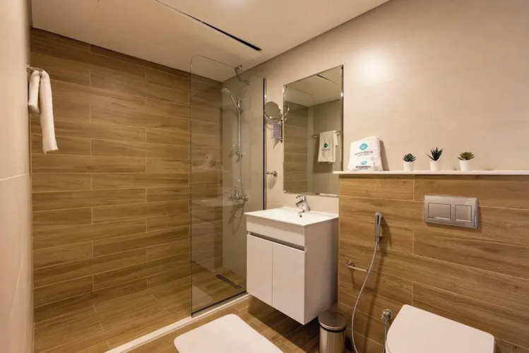 Bloomfields Iconic 2BR Duplex Apartment