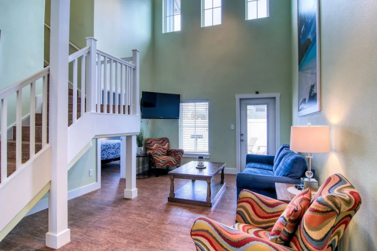 Conch Cottage 1 by RedAwning