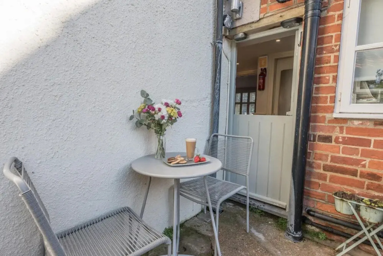 1 Alde Lane, Aldeburgh